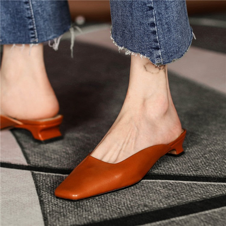 Low-Heeled Slippers