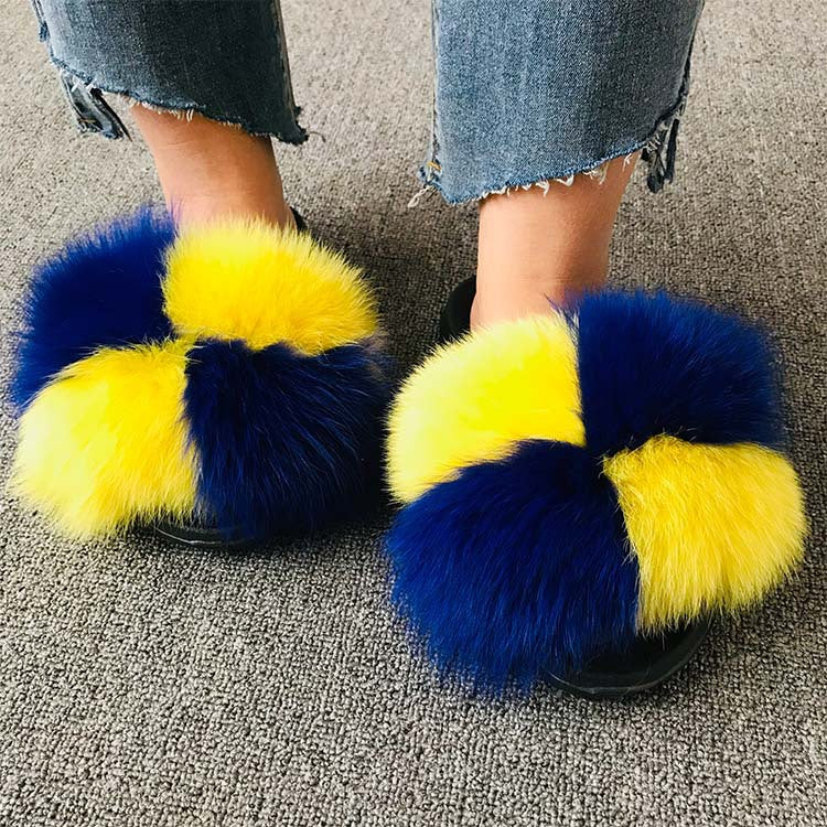 Fox fur slippers
