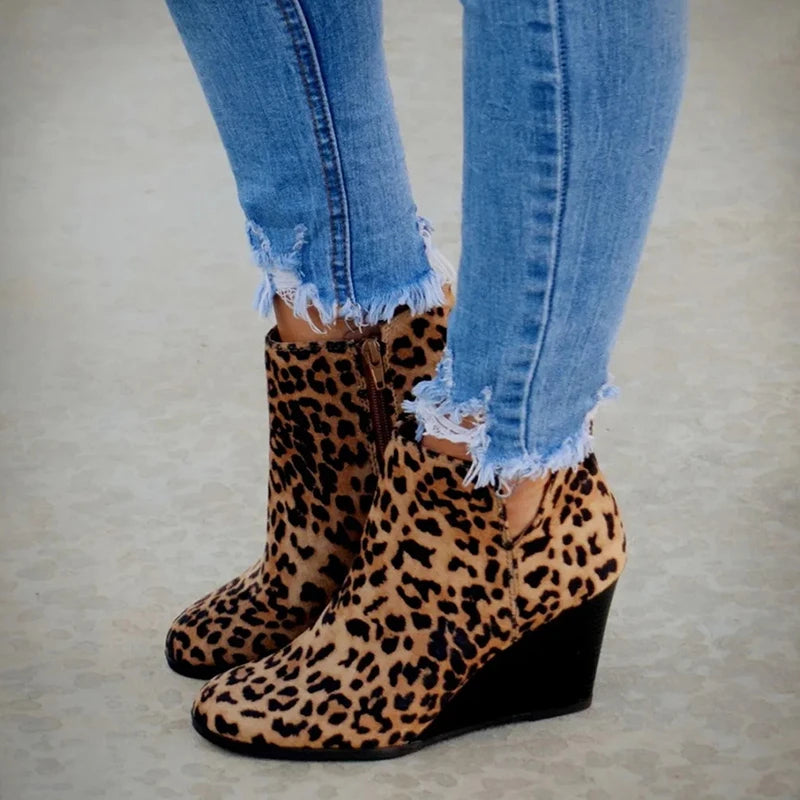 Pointed Toe Booties Winter Women Leopard Ankle Boots Lace Up Footwear Platform High Heels Wedges Shoes Woman Bota Feminina
