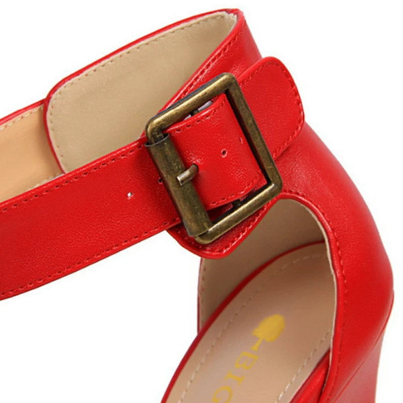 Retro Buckle Strap Women Sandals New Summer Fashion Platform Soft Leather Red Pumps Female High Heels Open Toe Party Dress Shoes